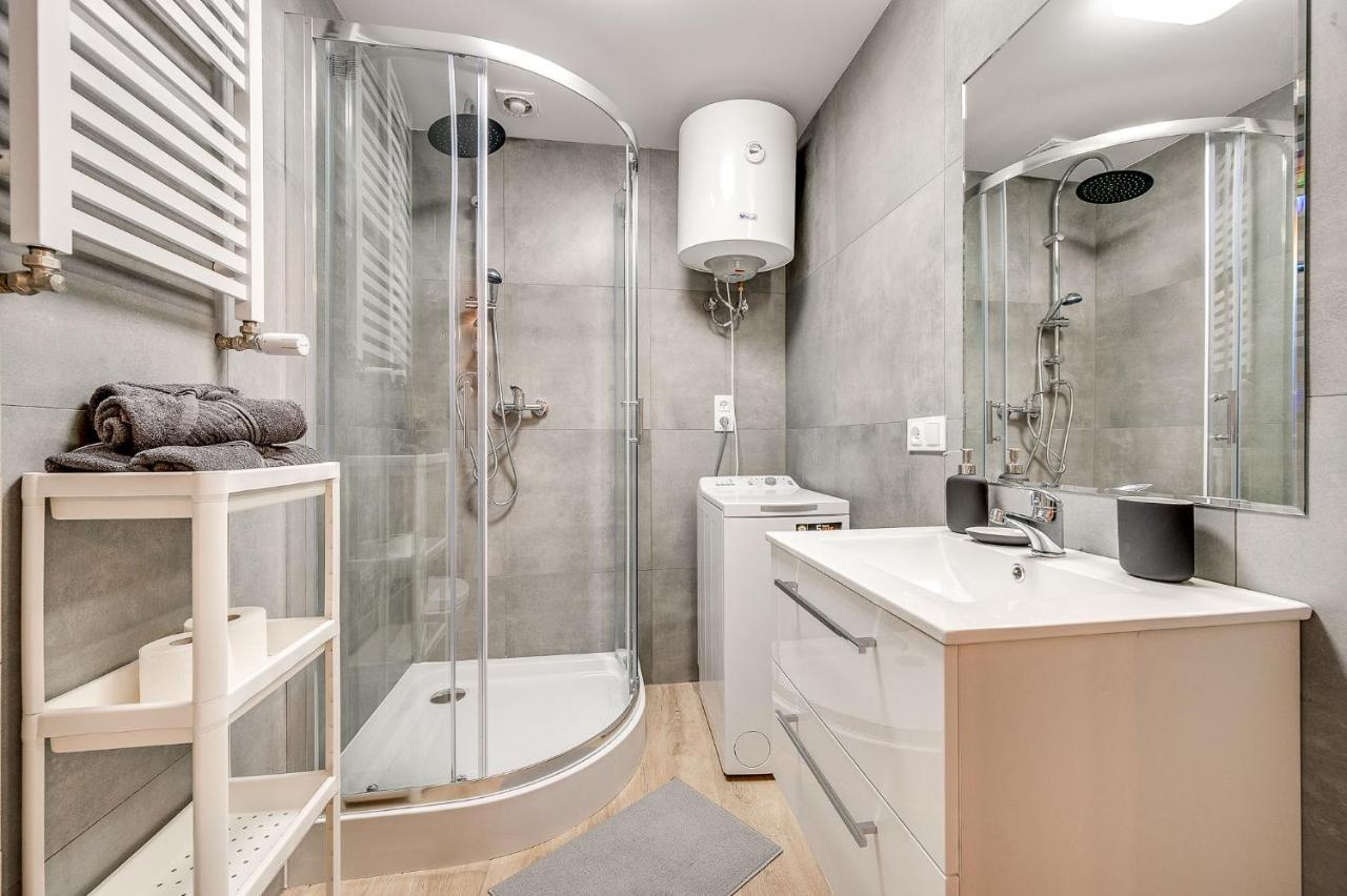 Central Platinum Apartments 23 Rybnik  Bagian luar foto